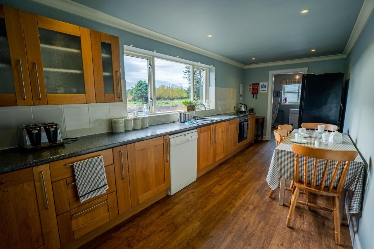 The Farmhouse, 6 Bed Property, Forres Esterno foto